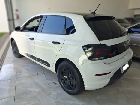 VOLKSWAGEN Polo Hatch 1.0 4P MPI TRACK ROCK IN ROCK, Foto 6 VOLKSWAGEN Polo Hatch 1.0 4P MPI TRACK ROCK IN ROCK, Foto 6