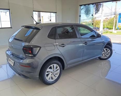 VOLKSWAGEN Polo Hatch 1.0 12V 4P 200 TSI COMFORTLINE, Foto 6