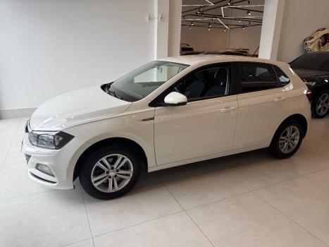 VOLKSWAGEN Polo Hatch 1.0 12V 4P 200 TSI  COMFORTLINE AUTOM�TICO, Foto 3