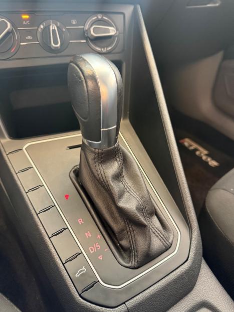 VOLKSWAGEN Polo Hatch 1.0 12V 4P 200 TSI  COMFORTLINE AUTOM�TICO, Foto 9