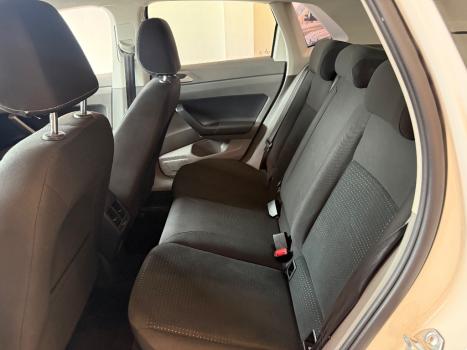 VOLKSWAGEN Polo Hatch 1.0 12V 4P 200 TSI  COMFORTLINE AUTOM�TICO, Foto 11