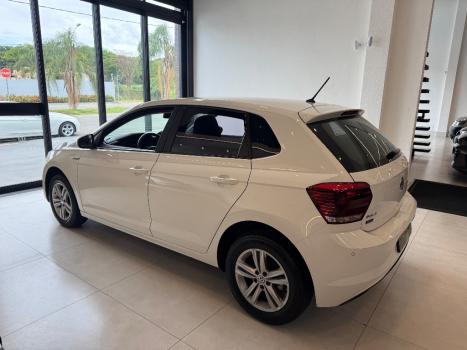 VOLKSWAGEN Polo Hatch 1.0 12V 4P 200 TSI  COMFORTLINE AUTOM�TICO, Foto 15