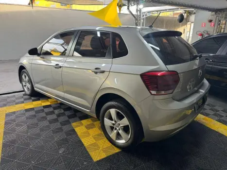 VOLKSWAGEN Polo Hatch 1.0 16V 4P, Foto 4