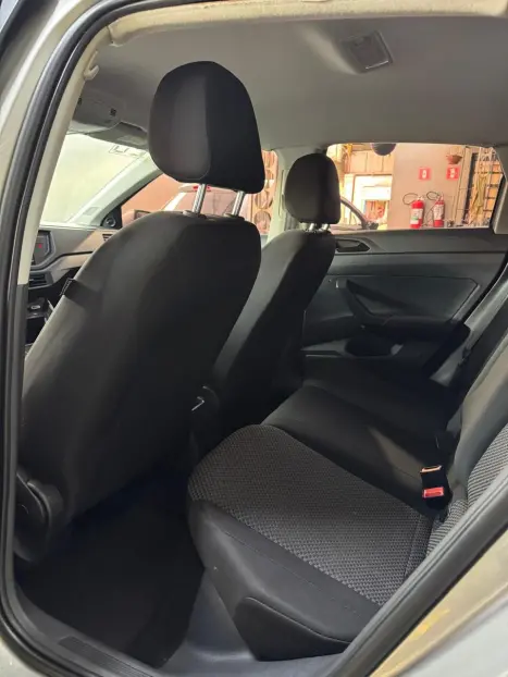 VOLKSWAGEN Polo Hatch 1.0 16V 4P, Foto 9