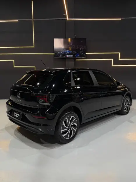 VOLKSWAGEN Polo Hatch 1.0 12V 4P 200 TSI HIGHLINE AUTOM�TICO, Foto 8