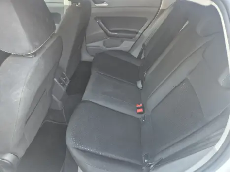 VOLKSWAGEN Polo Hatch 1.0 12V 4P 200 TSI  COMFORTLINE AUTOM�TICO, Foto 11
