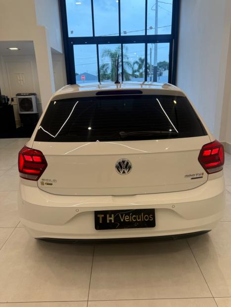 VOLKSWAGEN Polo Hatch 1.0 12V 4P 200 TSI  COMFORTLINE AUTOM�TICO, Foto 15