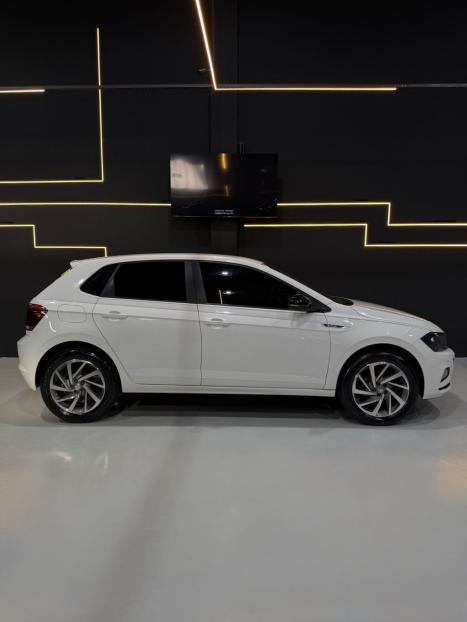 VOLKSWAGEN Polo Hatch 1.0 12V 4P 200 TSI HIGHLINE AUTOM�TICO, Foto 2