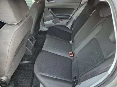 VOLKSWAGEN Polo Hatch 1.0 12V 4P 200 TSI  COMFORTLINE AUTOM�TICO, Foto 11