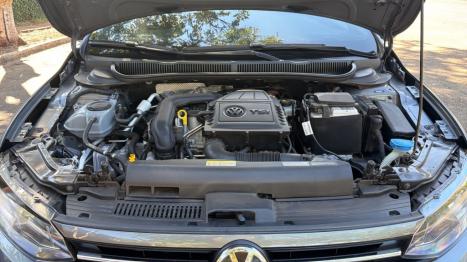 VOLKSWAGEN Polo Hatch 1.0 12V 4P 200 TSI HIGHLINE AUTOM�TICO, Foto 10