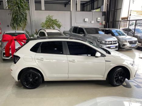 VOLKSWAGEN Polo Hatch 1.0 12V 4P 200 TSI  COMFORTLINE AUTOMÁTICO, Foto 4