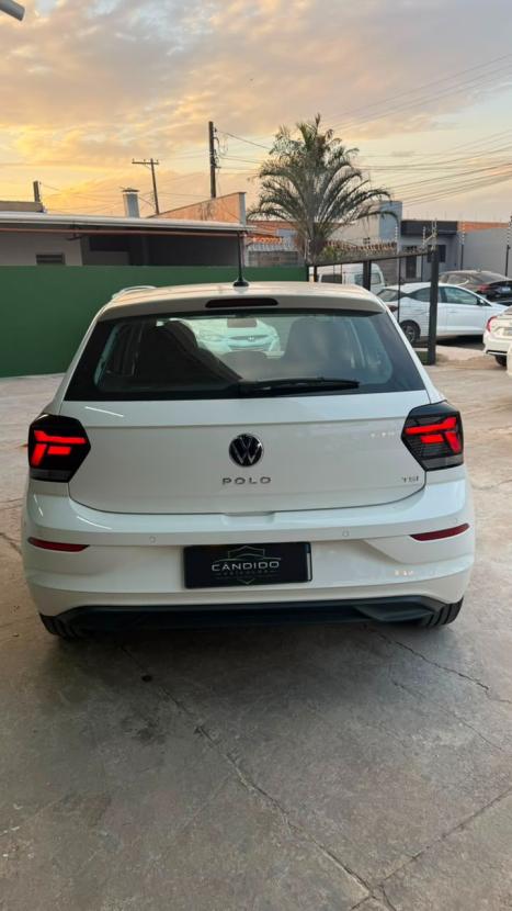 VOLKSWAGEN Polo Hatch 1.0 12V 4P 200 TSI  COMFORTLINE AUTOMÁTICO, Foto 9