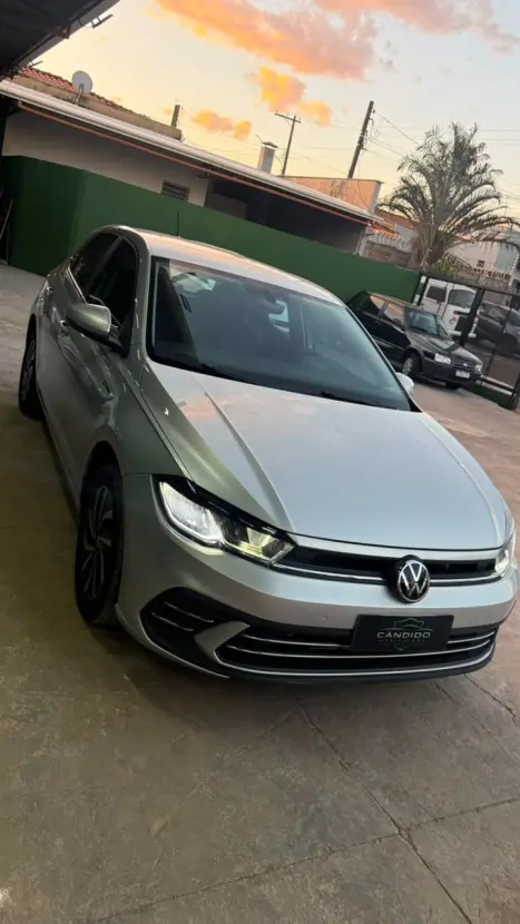 VOLKSWAGEN Polo Hatch 1.0 12V 4P 200 TSI HIGHLINE AUTOMÁTICO, Foto 2