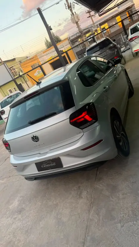 VOLKSWAGEN Polo Hatch 1.0 12V 4P 200 TSI HIGHLINE AUTOMÁTICO, Foto 10