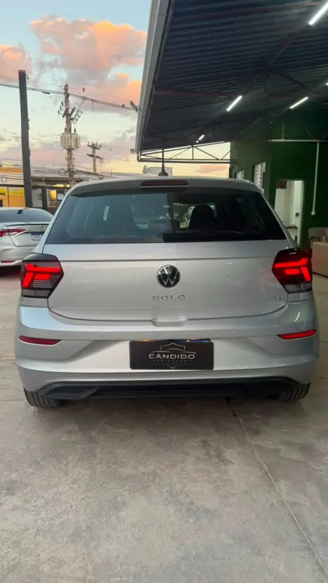 VOLKSWAGEN Polo Hatch 1.0 12V 4P 200 TSI HIGHLINE AUTOMÁTICO, Foto 11
