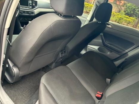 VOLKSWAGEN Polo Hatch 1.0 12V 4P 200 TSI  COMFORTLINE AUTOMÁTICO, Foto 9