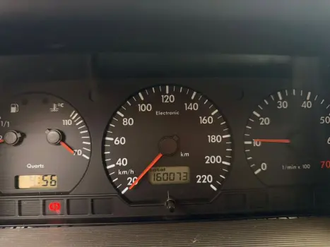 VOLKSWAGEN Santana 1.8 MI 4P, Foto 9