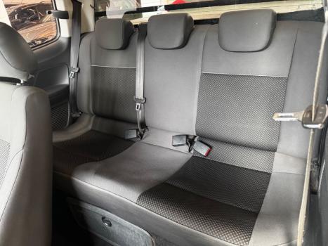 VOLKSWAGEN Saveiro 1.6 FLEX MSI ROBUST CABINE DUPLA, Foto 10