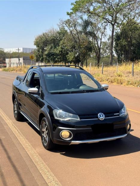 VOLKSWAGEN Saveiro 1.6 G7 CABINE DUPLA CROSS FLEX, Foto 2
