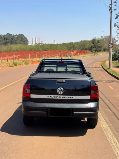 VOLKSWAGEN Saveiro 1.6 G7 CABINE DUPLA CROSS FLEX, Foto 4