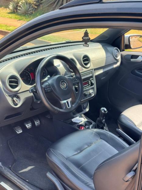 VOLKSWAGEN Saveiro 1.6 G7 CABINE DUPLA CROSS FLEX, Foto 8