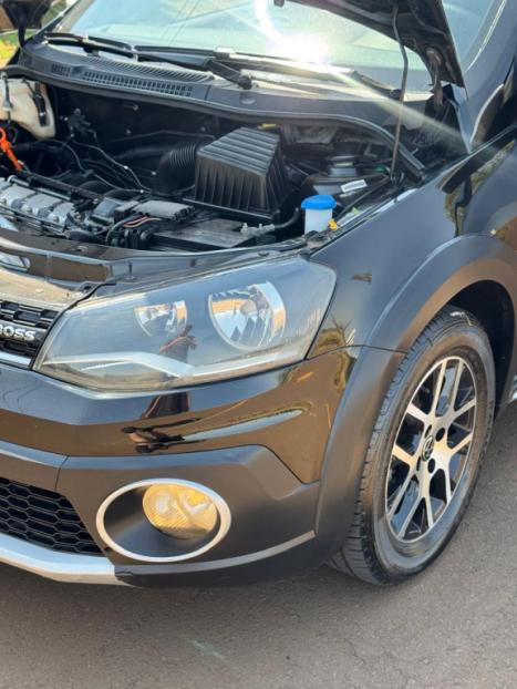 VOLKSWAGEN Saveiro 1.6 G7 CABINE DUPLA CROSS FLEX, Foto 15