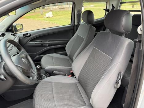 VOLKSWAGEN Saveiro 1.6 G7 ROBUST CABINE DUPLA FLEX, Foto 11 VOLKSWAGEN Saveiro 1.6 G7 ROBUST CABINE DUPLA FLEX, Foto 11