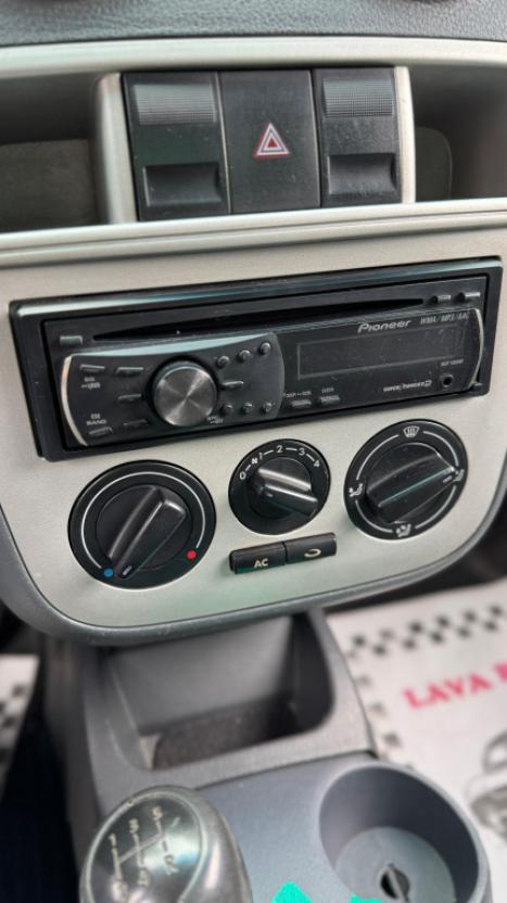 VOLKSWAGEN Saveiro 1.6 G4 TREND FLEX, Foto 2