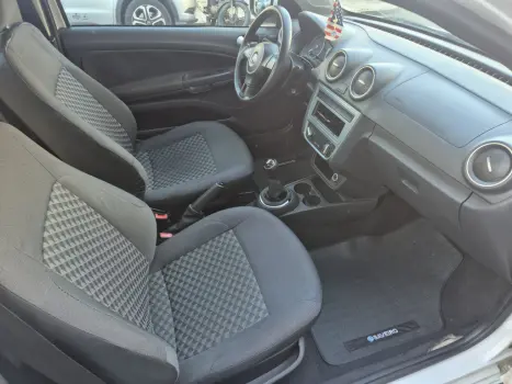 VOLKSWAGEN Saveiro 1.6 G6 TRENDLINE CABINE SIMPLES FLEX, Foto 8