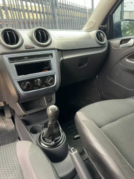 VOLKSWAGEN Saveiro 1.6 16V FLEX MSI ROBUST CABINE SIMPLES, Foto 8