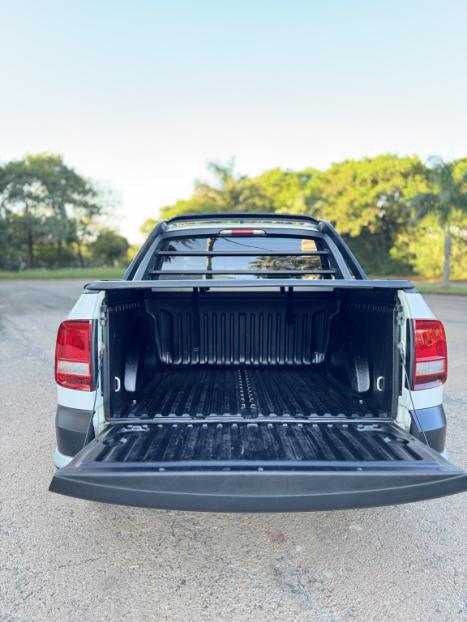 VOLKSWAGEN Saveiro 1.6 G7 CABINE DUPLA CROSS FLEX, Foto 9