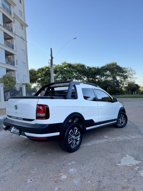 VOLKSWAGEN Saveiro 1.6 G7 CABINE DUPLA CROSS FLEX, Foto 10