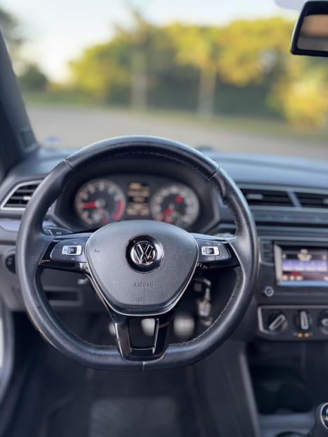 VOLKSWAGEN Saveiro 1.6 G7 CABINE DUPLA CROSS FLEX, Foto 16