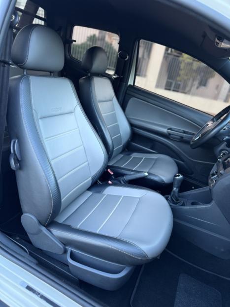 VOLKSWAGEN Saveiro 1.6 G7 CABINE DUPLA CROSS FLEX, Foto 18