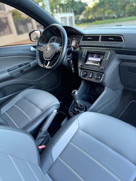 VOLKSWAGEN Saveiro 1.6 G7 CABINE DUPLA CROSS FLEX, Foto 19