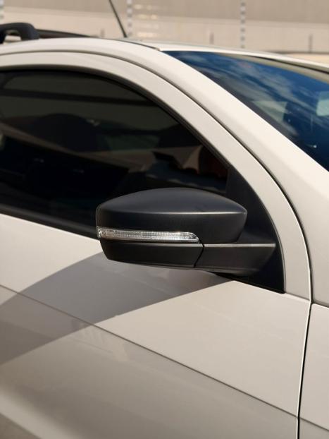 VOLKSWAGEN Saveiro 1.6 16V FLEX MSI ROBUST CABINE SIMPLES, Foto 6