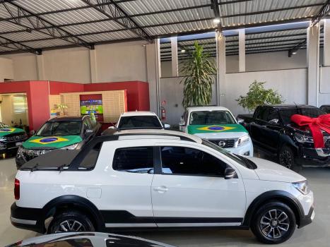 VOLKSWAGEN Saveiro 1.6 G7 CABINE DUPLA CROSS FLEX, Foto 4