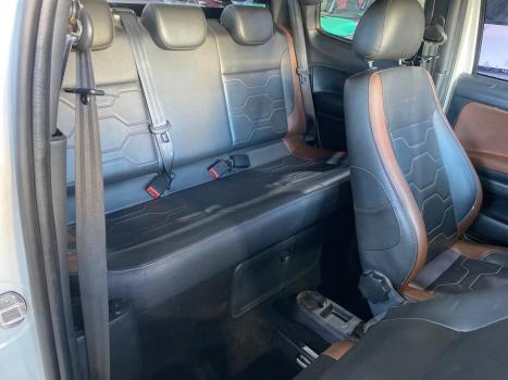 VOLKSWAGEN Saveiro 1.6 G7 CABINE DUPLA CROSS FLEX, Foto 15