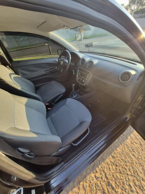 VOLKSWAGEN Saveiro 1.6 G5 TREND CABINE ESTENDIDA FLEX, Foto 6