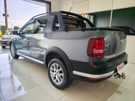 VOLKSWAGEN Saveiro 1.6 G7 CABINE DUPLA CROSS FLEX, Foto 6