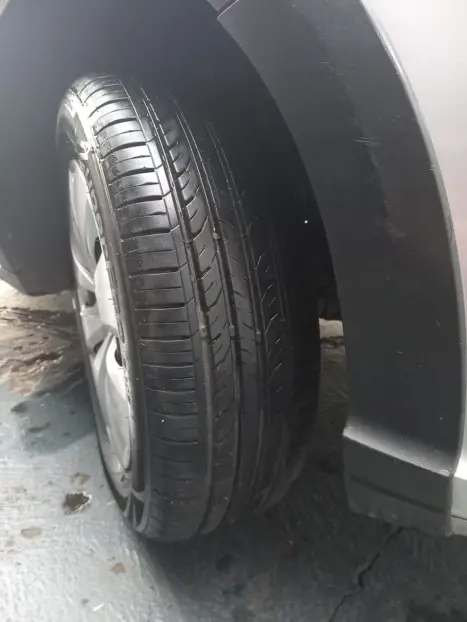 VOLKSWAGEN Saveiro , Foto 9