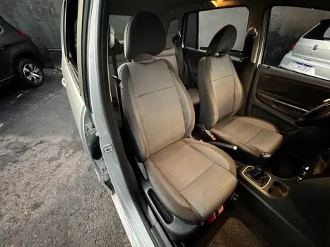 VOLKSWAGEN Space Fox 1.6 4P FLEX TREND, Foto 8