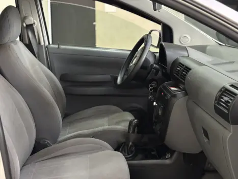 VOLKSWAGEN Space Fox 1.6 4P FLEX, Foto 4