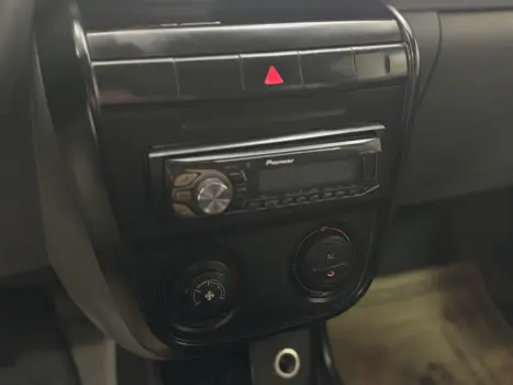 VOLKSWAGEN Space Fox 1.6 4P FLEX, Foto 10