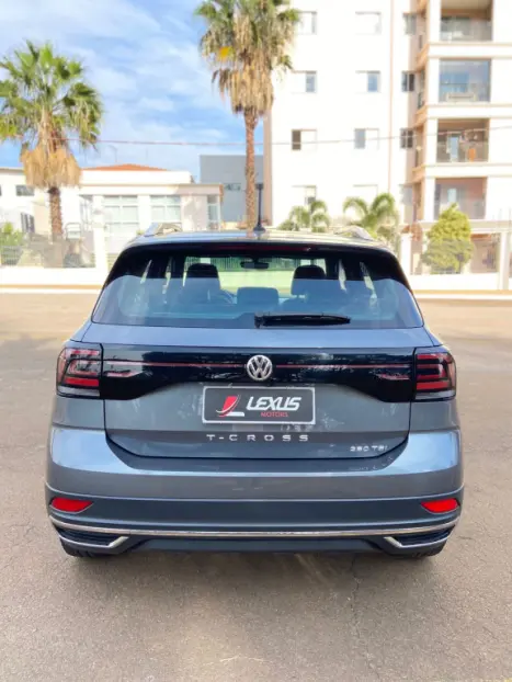 VOLKSWAGEN T-Cross 1.4 4P 250 TSI FLEX HIGHLINE AUTOMÁTICO, Foto 7 VOLKSWAGEN T-Cross 1.4 4P 250 TSI FLEX HIGHLINE AUTOMÁTICO, Foto 7