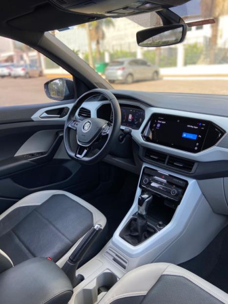 VOLKSWAGEN T-Cross 1.4 4P 250 TSI FLEX HIGHLINE AUTOMÁTICO, Foto 13 VOLKSWAGEN T-Cross 1.4 4P 250 TSI FLEX HIGHLINE AUTOMÁTICO, Foto 13