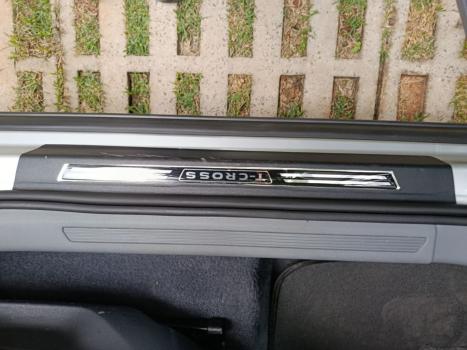 VOLKSWAGEN T-Cross 1.0 4P 200 TSI FLEX SENSE AUTOMTICO, Foto 4