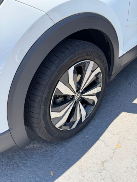 VOLKSWAGEN T-Cross 1.0 4P 200 TSI FLEX COMFORTLINE AUTOM�TICO, Foto 6