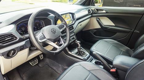 VOLKSWAGEN T-Cross 1.4 4P 250 TSI FLEX HIGHLINE AUTOM�TICO, Foto 10