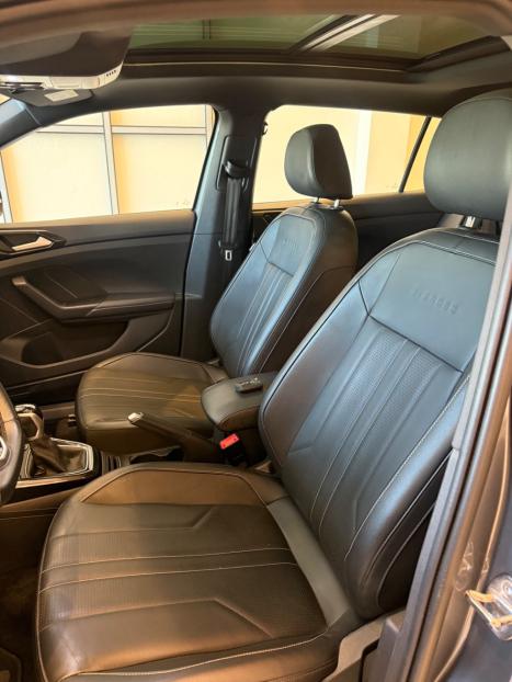 VOLKSWAGEN T-Cross 1.4 4P 250 TSI FLEX HIGHLINE AUTOM�TICO, Foto 5